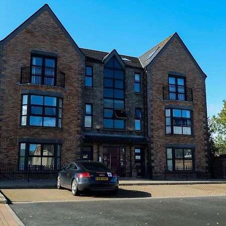 Luxury Town Centre Apartment Cookstown Exterior photo